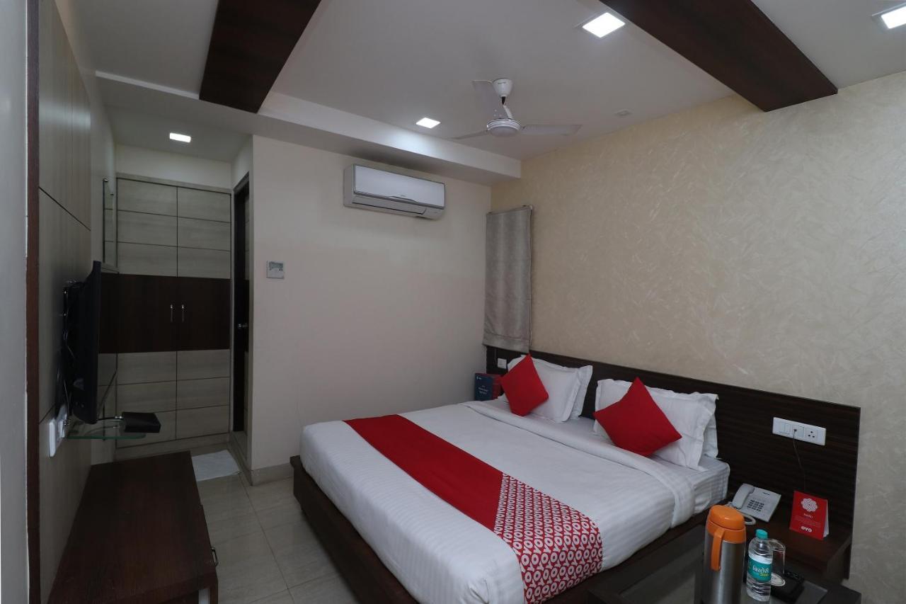 Oyo 29382 Golden Laurel Inn Deoria Zewnętrze zdjęcie